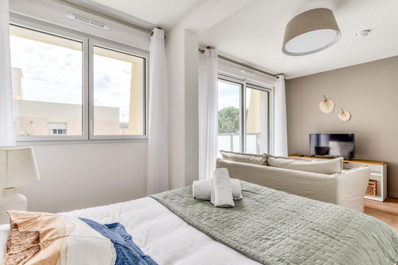 Ovelia Montpellier - Les Balcons De Montcalm Apartment Bagian luar foto